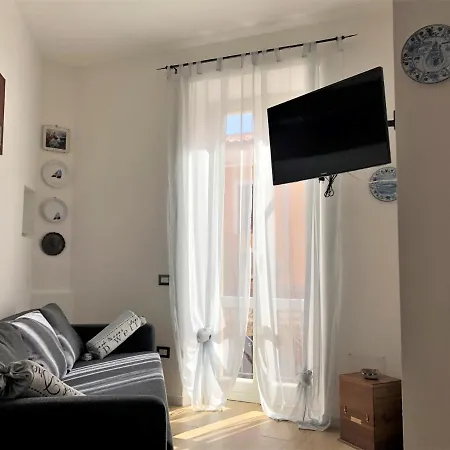 Azzurra Appartement *